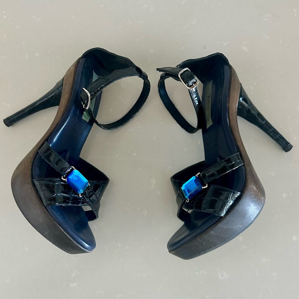 Lulu Johnson Marciano Wood Platform Navy Croc Print Heels